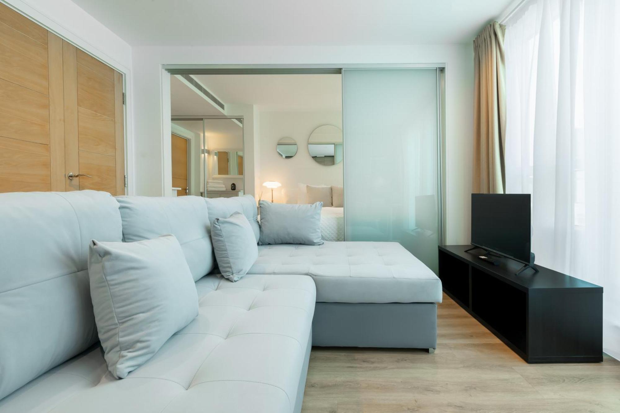 Vauxhall Luxury Manhattan Лондон Экстерьер фото