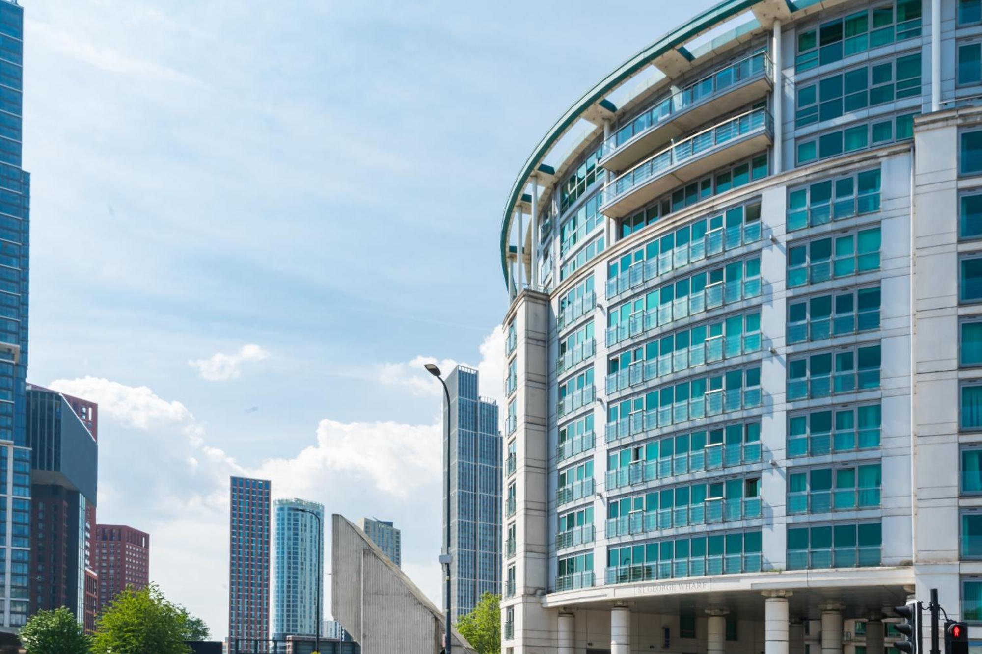 Vauxhall Luxury Manhattan Лондон Экстерьер фото