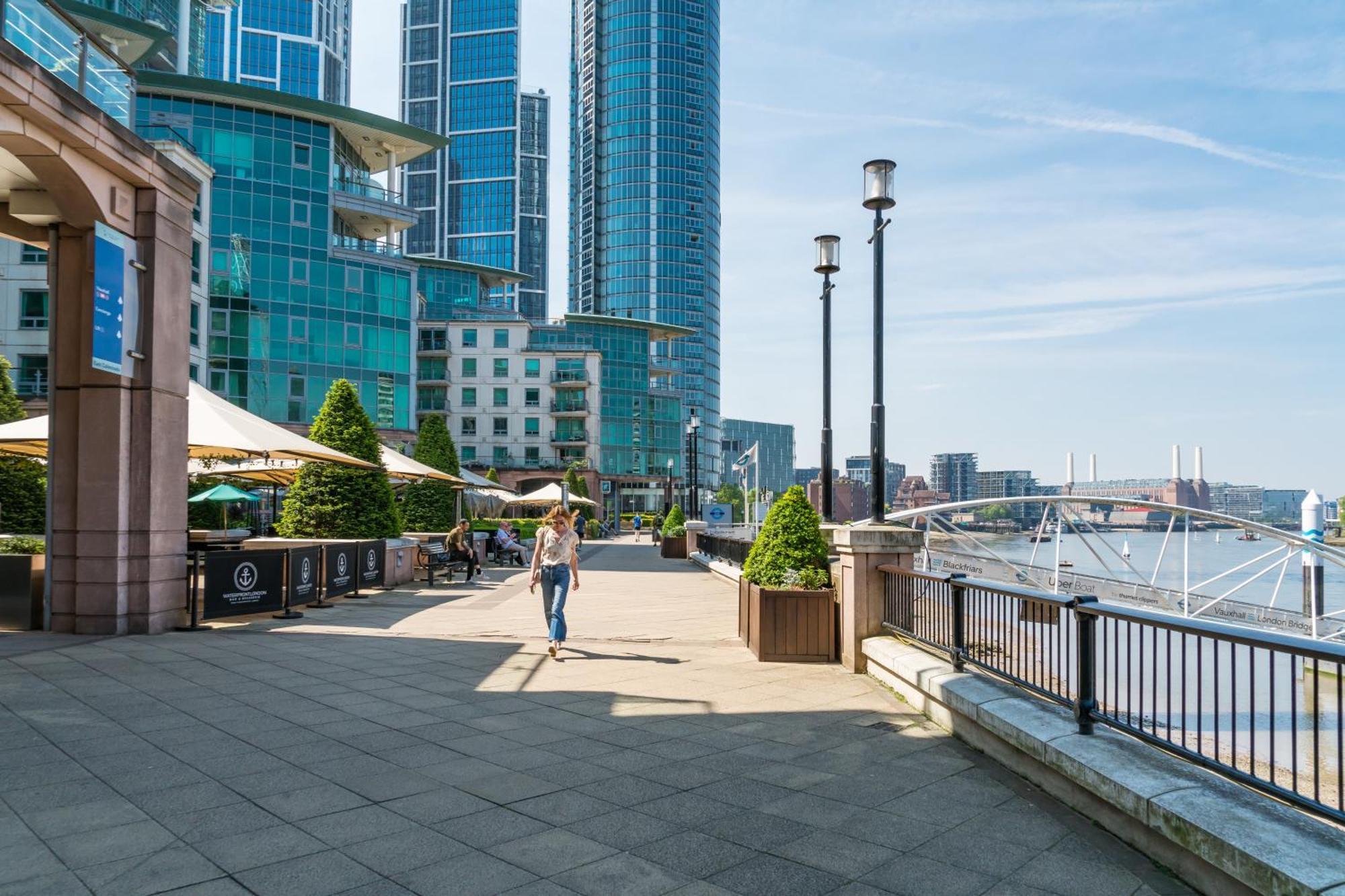 Vauxhall Luxury Manhattan Лондон Экстерьер фото